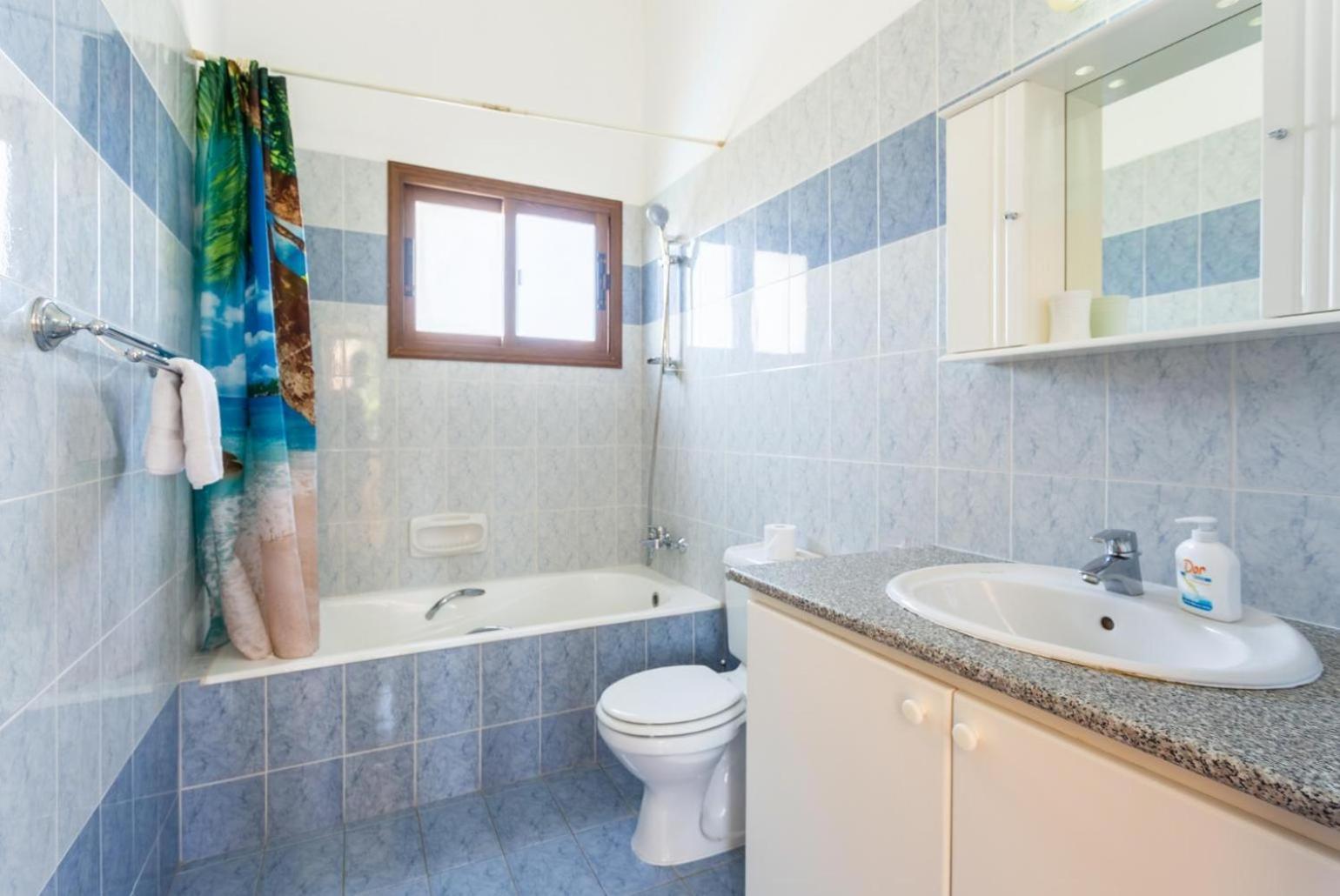 Villa Halima Fostira Polis エクステリア 写真